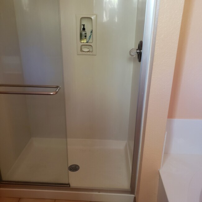 Building Photo - 70 Red Fox Ln