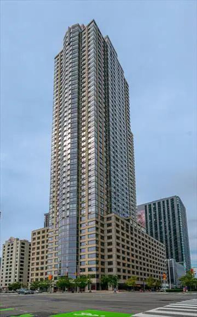 Building Photo - 465 Washington Blvd