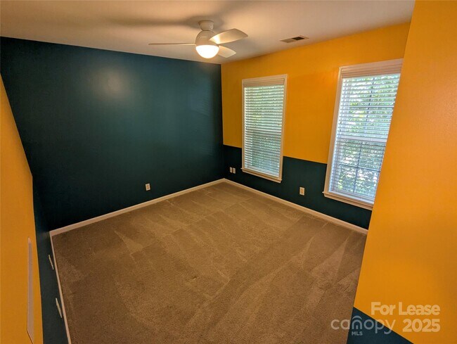 Building Photo - 7711 Epping Forest Dr