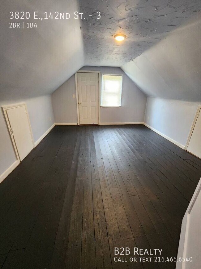 Building Photo - 3820 E.,142nd St.-3