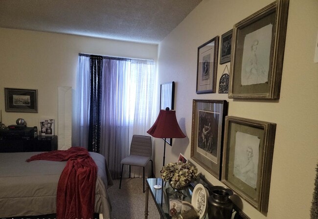 Building Photo - Lakeland Park Apartments