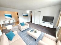 Building Photo - 2 BD, 1 BA in Garretson - Small Town Living Near Big City Amenities