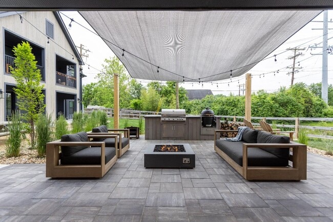 Building Photo - Tributary 50 Unit 209