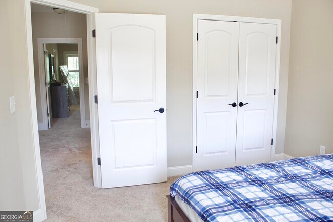 Building Photo - 2559 Willow Fld Xing
