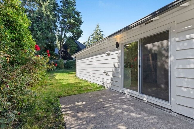 Building Photo - 4916 NE Alberta Ct