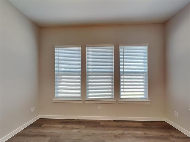 Building Photo - 105 Rutland Ct