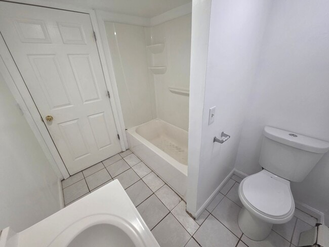 Building Photo - 776 NY-284