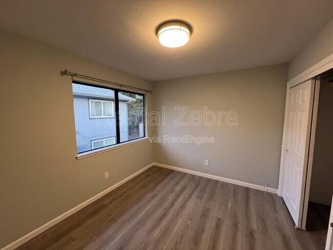 Building Photo - 141 Agua Caliente Rd W