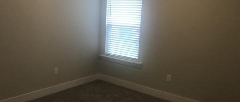 Building Photo - 456 Pemberton Ln