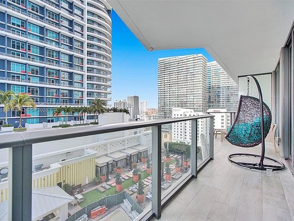 Building Photo - 1300 S Miami Ave