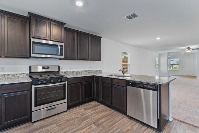 Building Photo - 3886 Trail de Paris