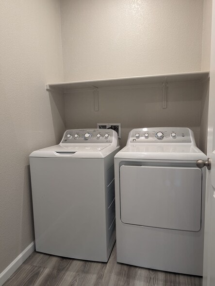 Laundry - 578 Pleasant Dr