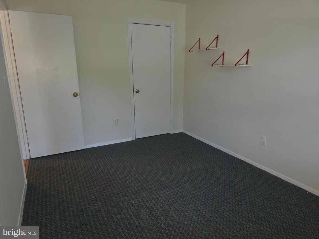 Building Photo - 3301 Heidi Ln
