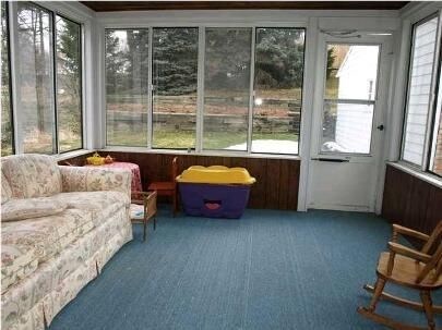 Building Photo - 1932 Houseman Ave NE