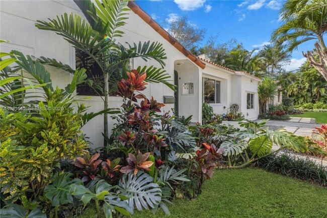 Building Photo - 70 NE 97th St