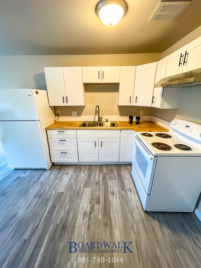 Building Photo - Amazing 2 bed 1 bath apartment in SLC