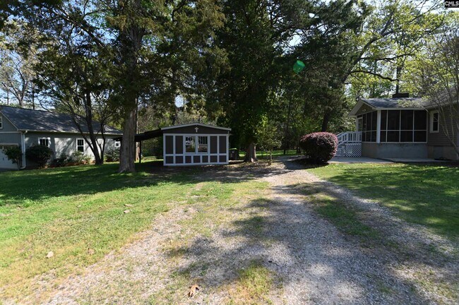 Building Photo - 217 Forest Bickley Rd