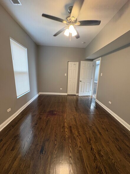 Building Photo - 7414 S Maryland Ave