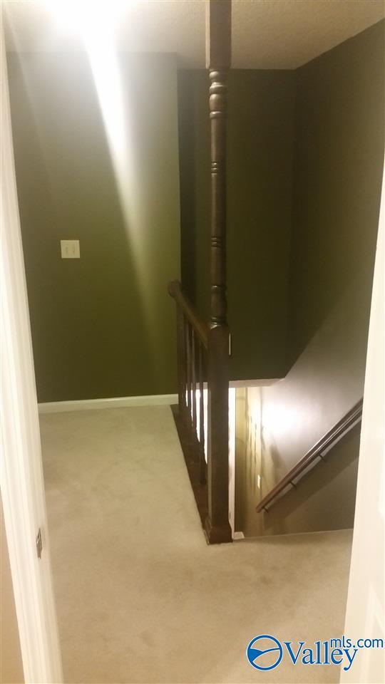 Building Photo - 1716 Ward Ave NE