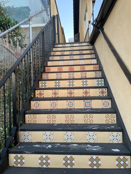 External Stairs - 4447 Don Milagro Dr