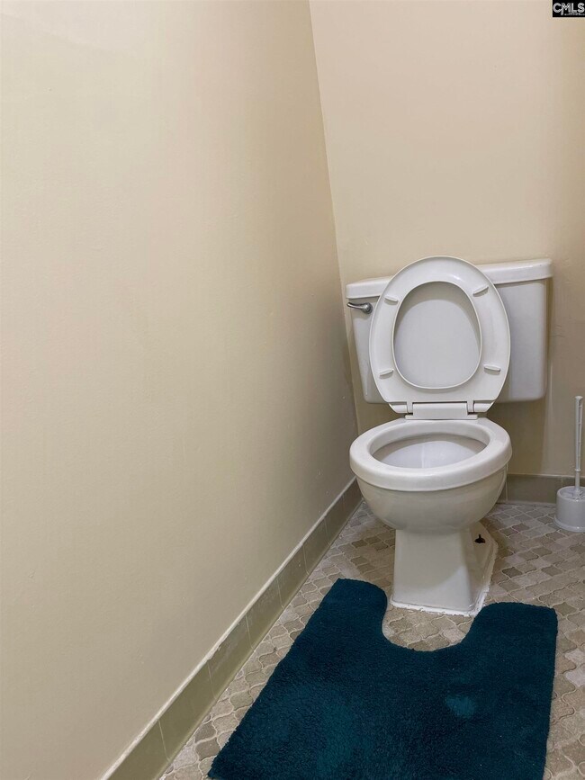 Building Photo - 3736 Elberta St