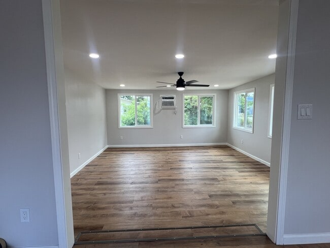 Building Photo - 85-743-743 Kanapua Pl