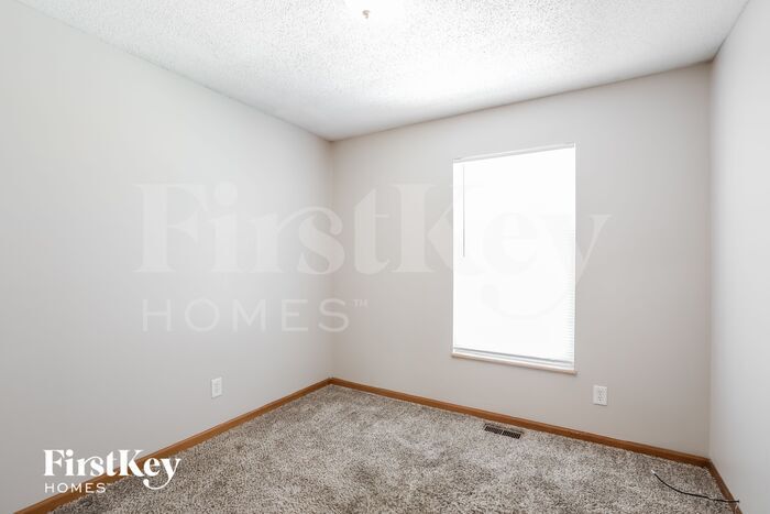 Building Photo - 211 Apple Blossom Ln