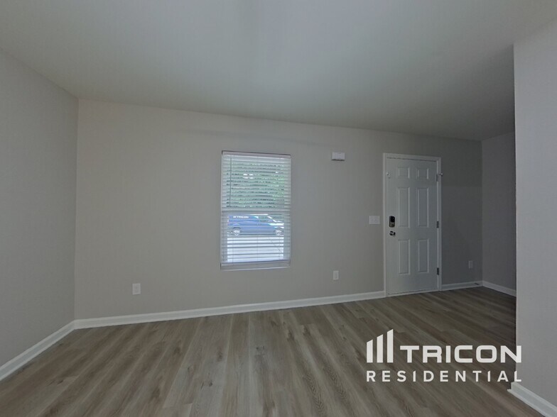 Building Photo - 171 Tybo Dr