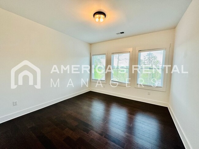 Building Photo - DEPOSIT PENDNG! Home for Rent in Vestavia Hills!!! Available to View with a 48-hour notice!