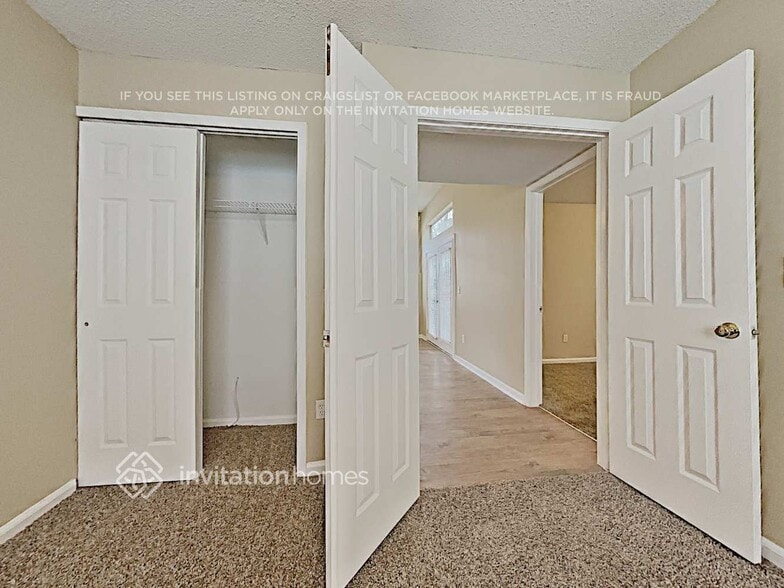 Building Photo - 1163 Radis Pl