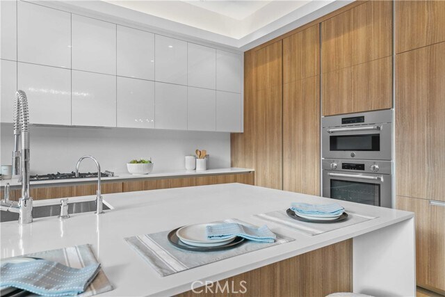 Building Photo - 4532 Katherine Ave