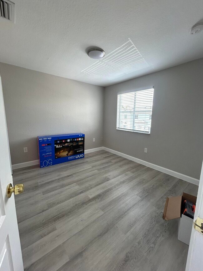 Building Photo - 7301 NW 174th Terrace