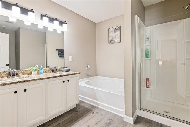 Building Photo - 1513 Lone Star Ct