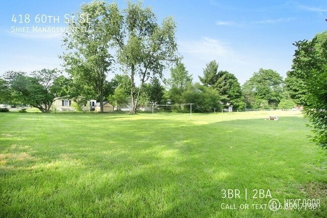 Building Photo - 418 60th St SE