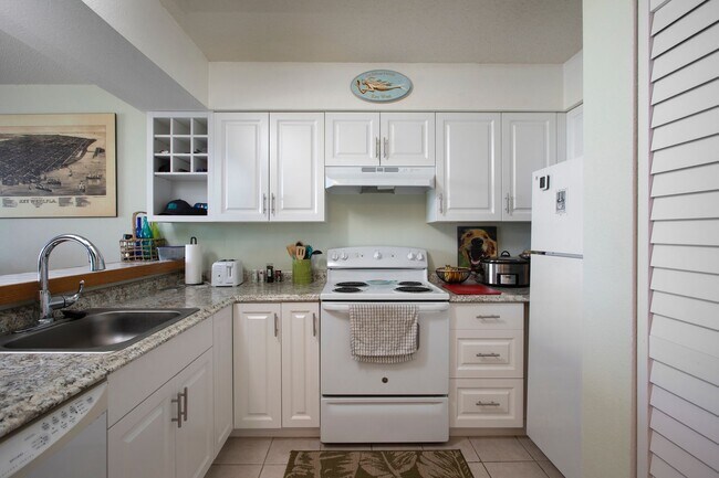 Building Photo - 3930 S Roosevelt Blvd