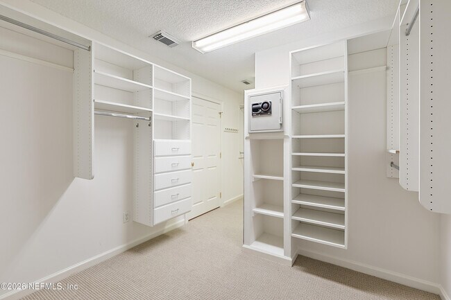 Building Photo - 91 San Juan Dr