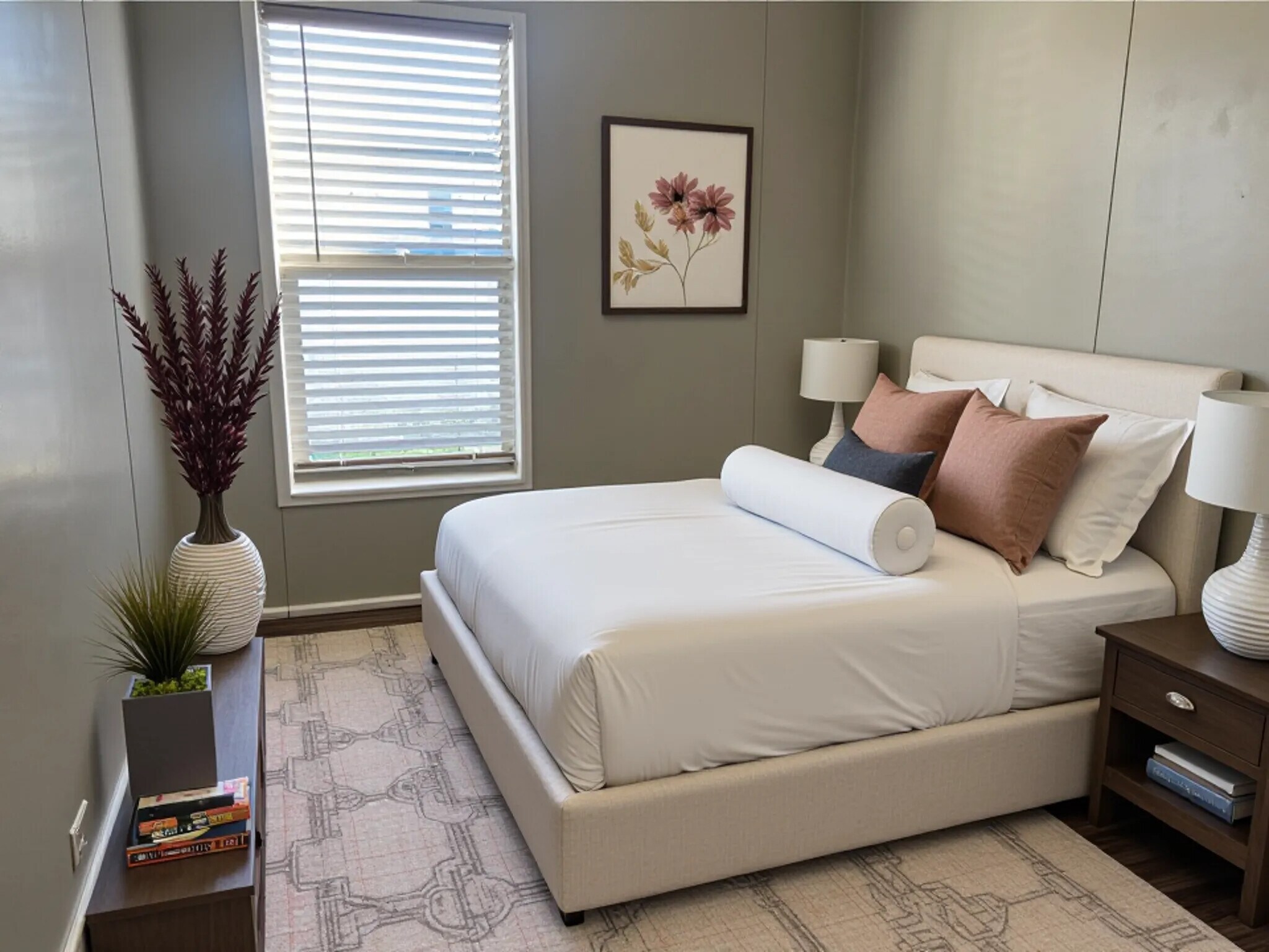 Building Photo - 709 N Collins Fwy