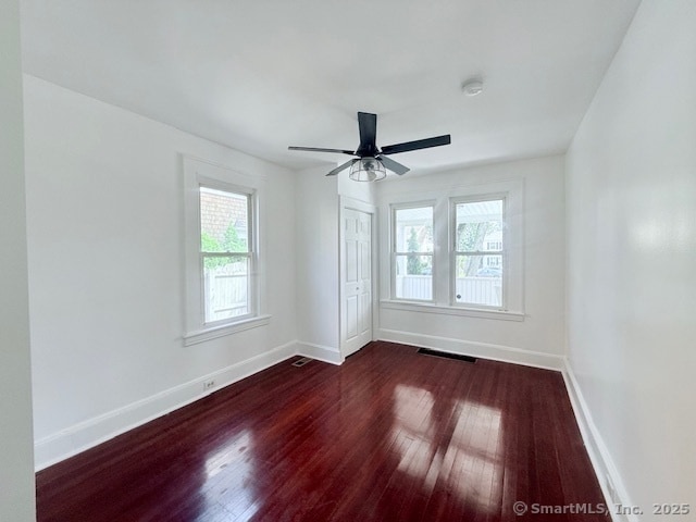 Building Photo - 5 Sycamore St