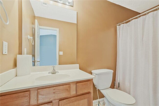 Building Photo - 2870 Vining Ridge Terrace