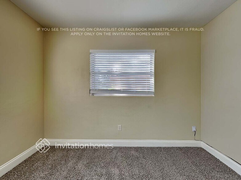 Building Photo - 2213 Brookshire Ave