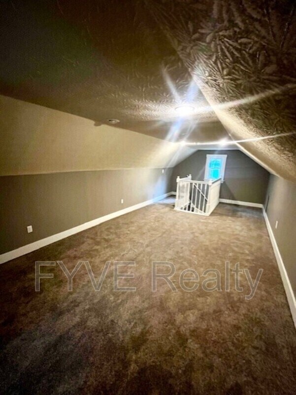 Building Photo - 3463 Wabash Ave