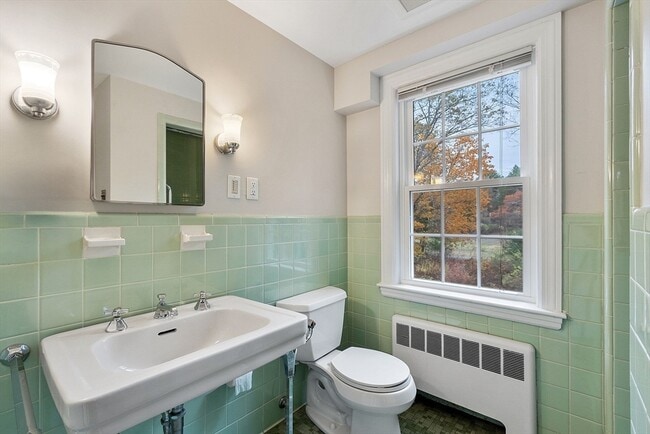 Building Photo - 40 A Baker Bridge Rd