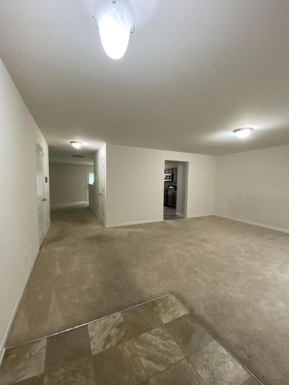 Building Photo - 137 Bendick Ct