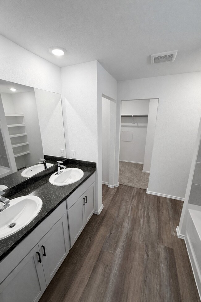 Building Photo - 6059 Canyon Dawn Dr