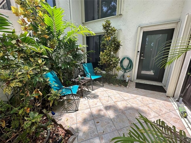 Building Photo - 6712 SW 114th Ave