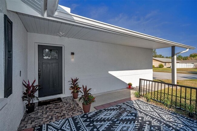 Building Photo - 1502 Cottonwood Terrace