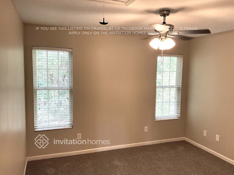 Building Photo - 5701 Clarks Fork Dr
