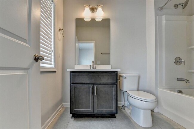 Building Photo - 3695 Andover St