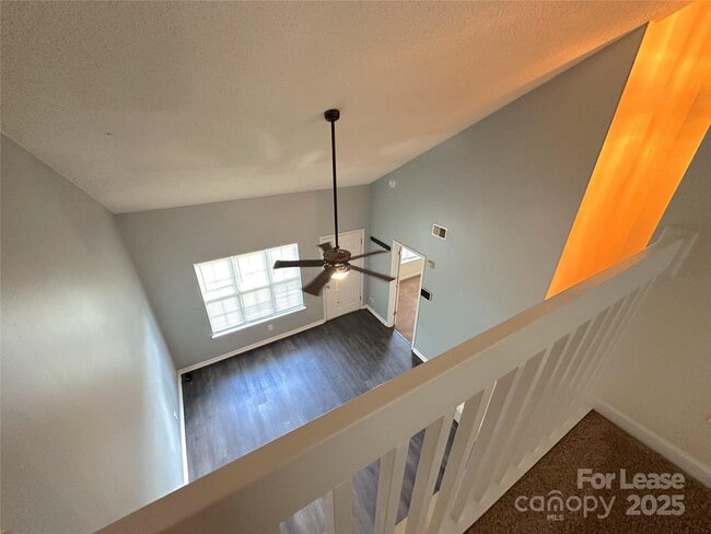 Building Photo - 3040 Caldwell Ridge Pkwy