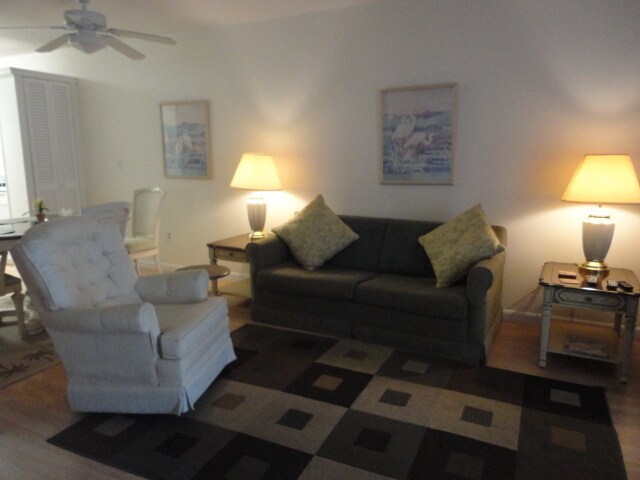 Building Photo - Beach across the Street!  Located in the Gulf Point HOA community